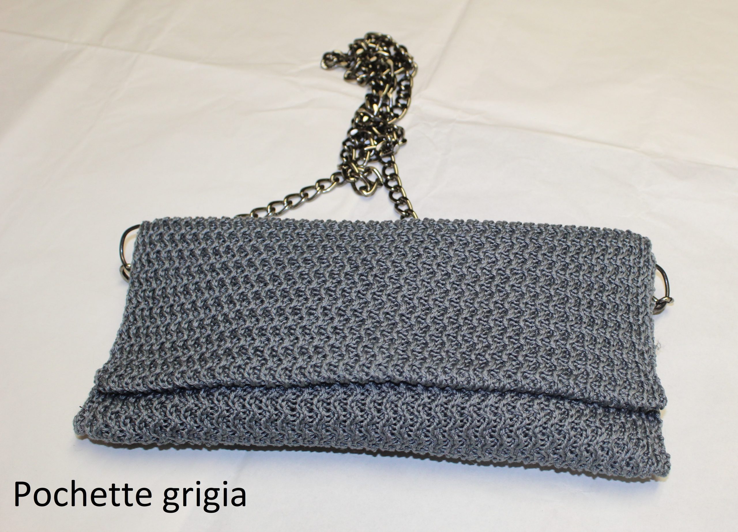 POCHETTE GRIGIA